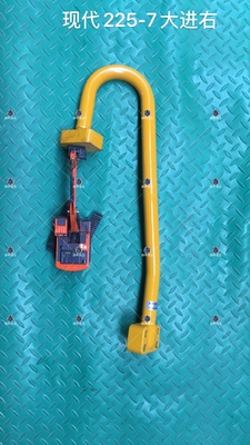 Hyundai R225 Excavator Hydraulic Iron Oil Pipe Middle Arm Iron Oil Inlet Pipe Dust Free