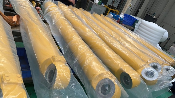 Metal Komatsu Excavator Hydraulic Cylinders For Engineering Building Construction