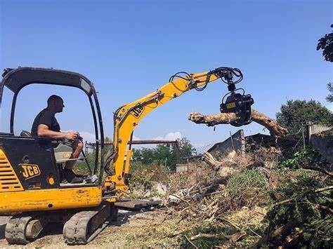3 ton Hydraulic Excavator Attachments Rotating Wood Grapple Max Jaw Opening 1.5m